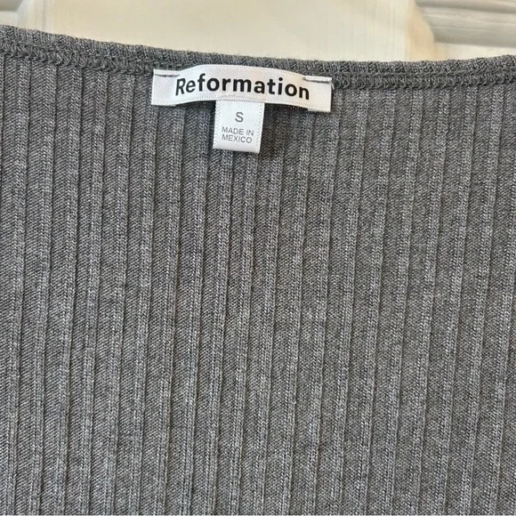 Reformation Ribbed Square Neckline Short Sleeve Gray Shirt Small - Picture 7 of 8